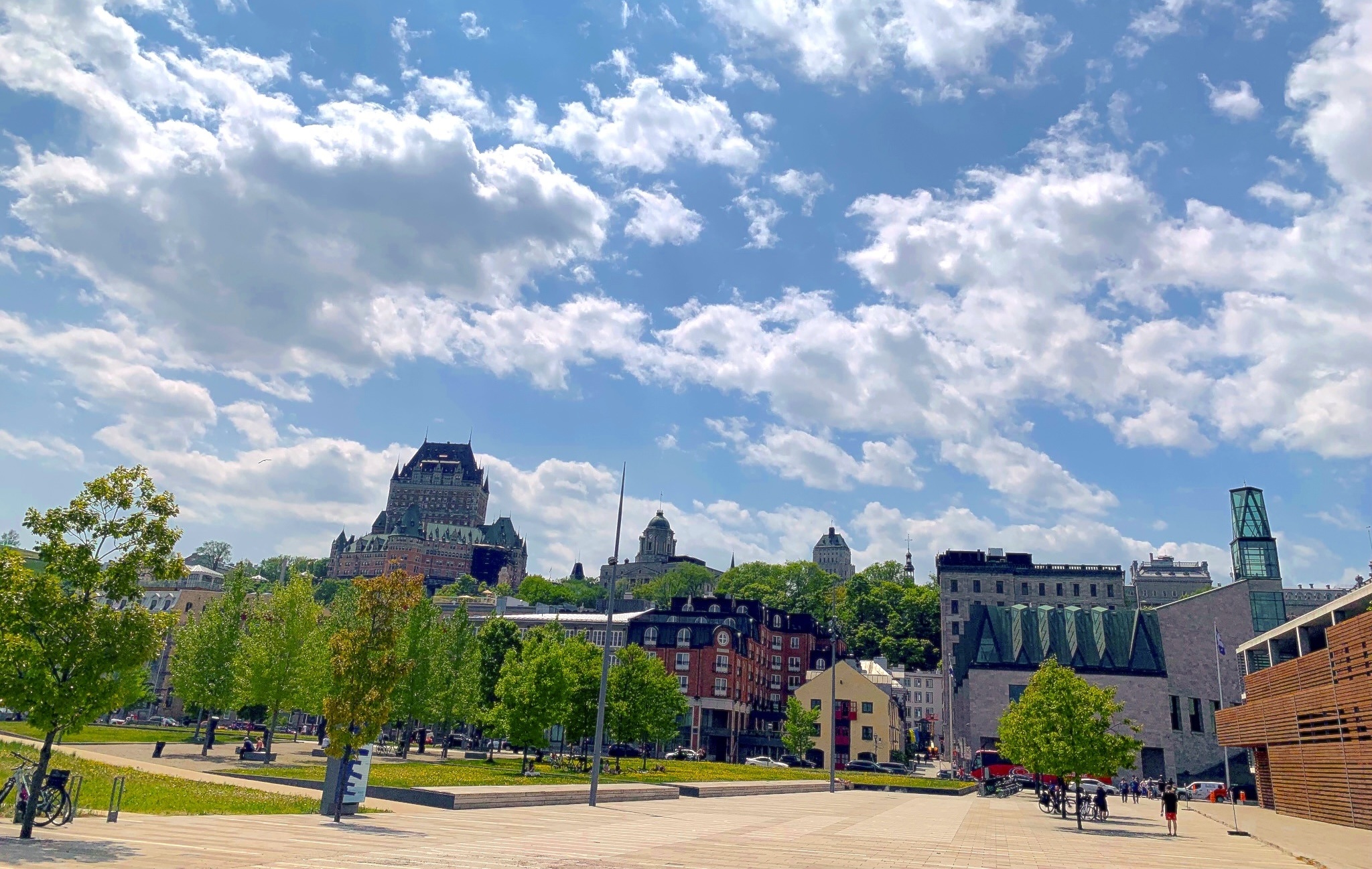 PERT communications and engagement work in Québec